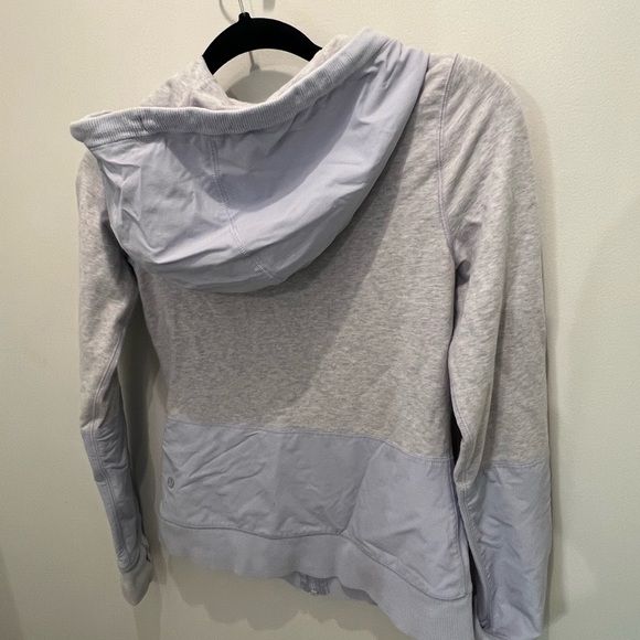 Sz 6 Lululemon Jacket - Picture 2 of 2